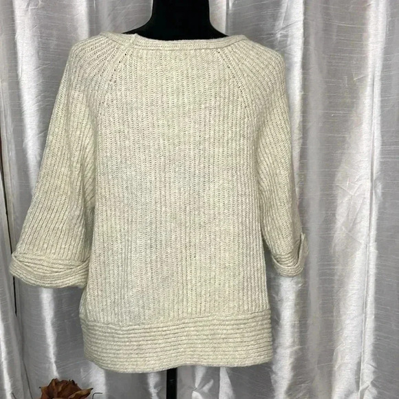 American Rag Cie Women’s XL Round Neck 3/4 Sleeve Ivory Cream Sweater - Picture 4 of 8